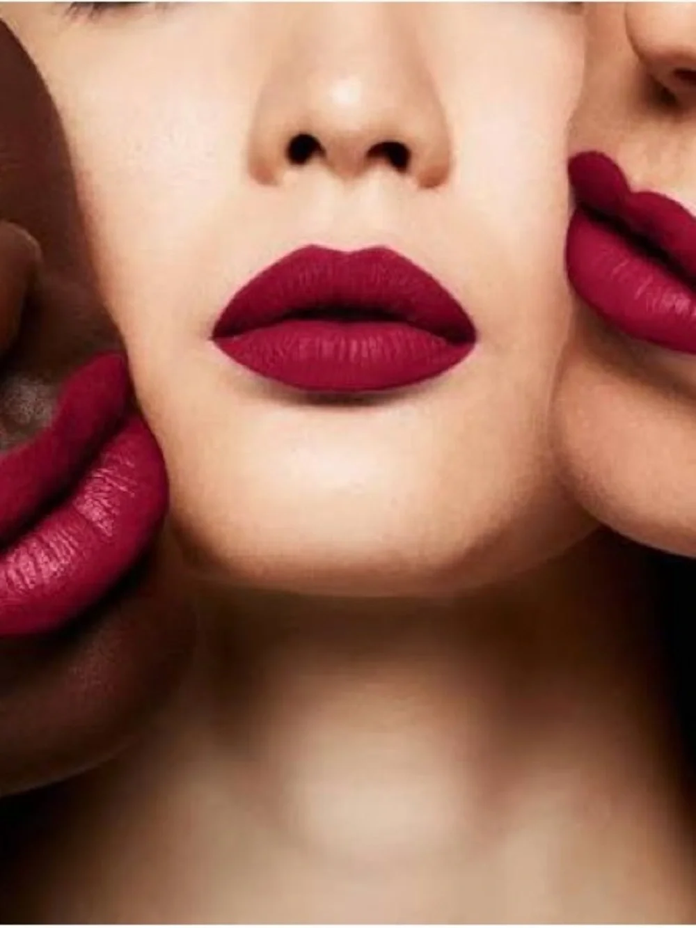 Tom Ford Liquid Lip Luxe Matte Lipstick 126 Illicit Kiss
